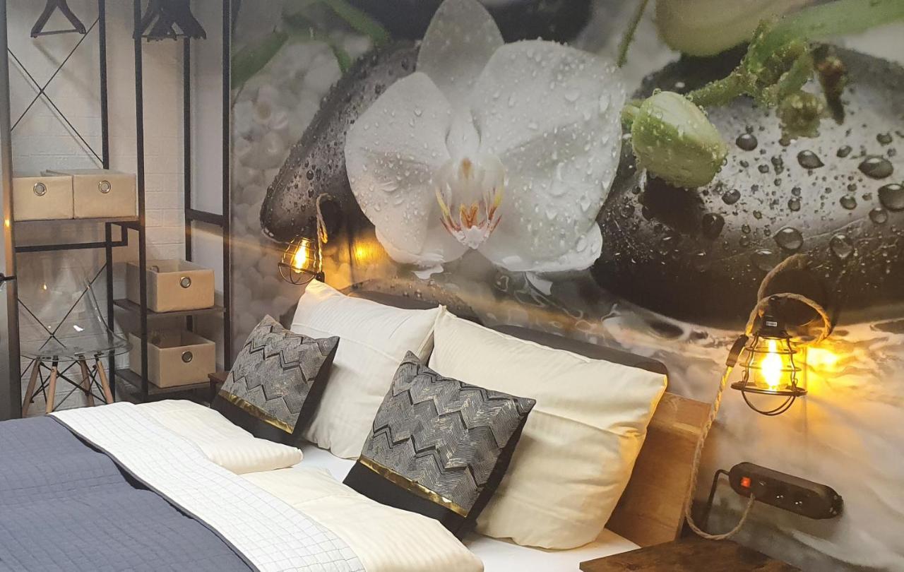 Lane Tiny Homes, Nahe Hannover Messe Екстер'єр фото