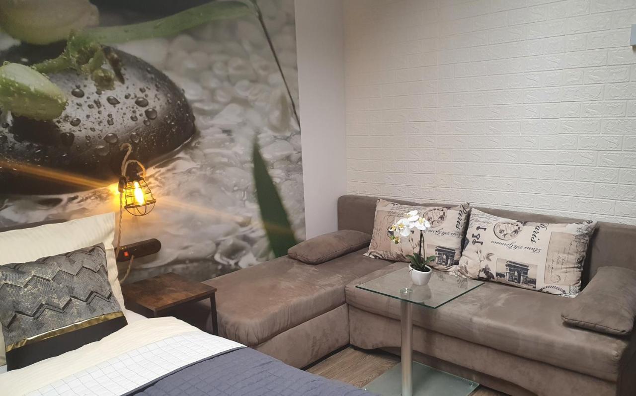 Lane Tiny Homes, Nahe Hannover Messe Екстер'єр фото