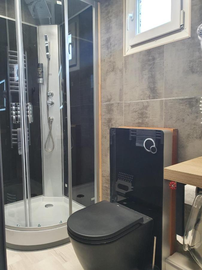 Lane Tiny Homes, Nahe Hannover Messe Екстер'єр фото