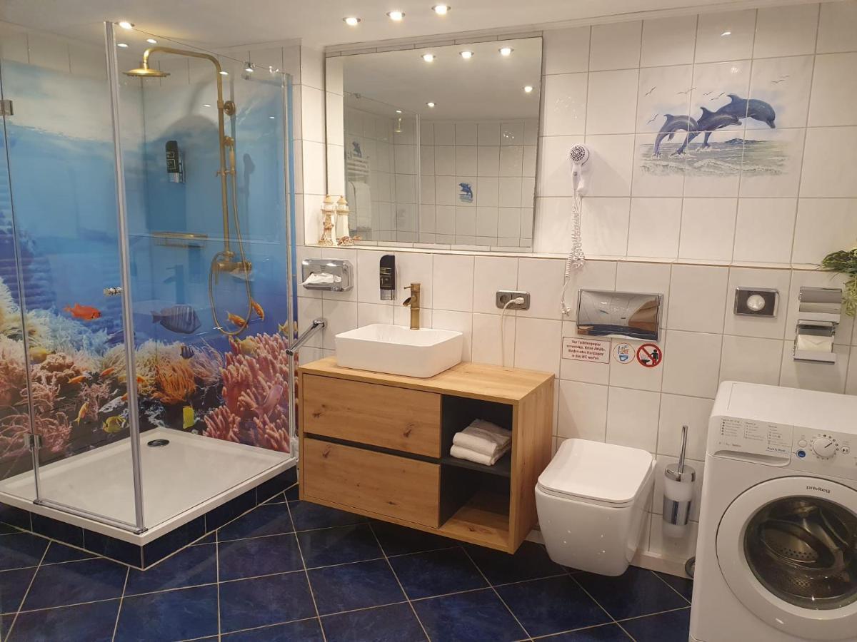 Lane Tiny Homes, Nahe Hannover Messe Екстер'єр фото