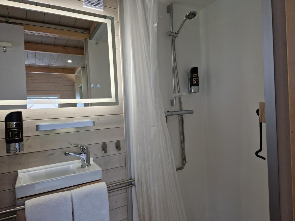 Lane Tiny Homes, Nahe Hannover Messe Екстер'єр фото